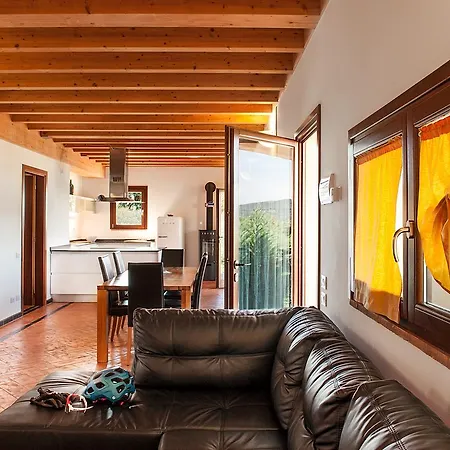 Otel Massa Vecchia 2*