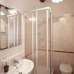 Massa Vecchia Hotel 2*