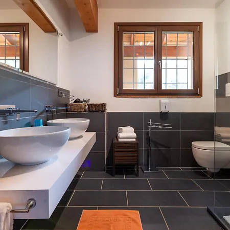Massa Vecchia Hotel 2*