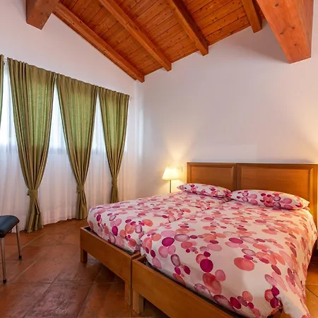 Hotel Massa Vecchia 2*
