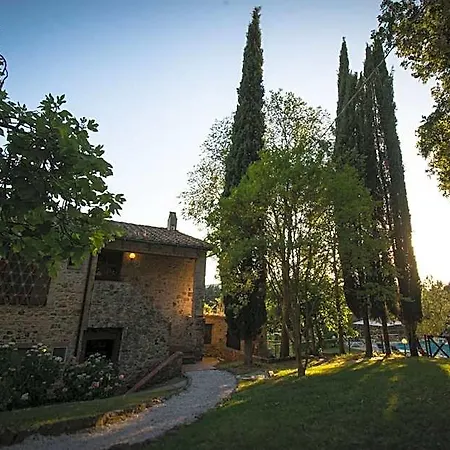 Massa Vecchia Szálloda 2*