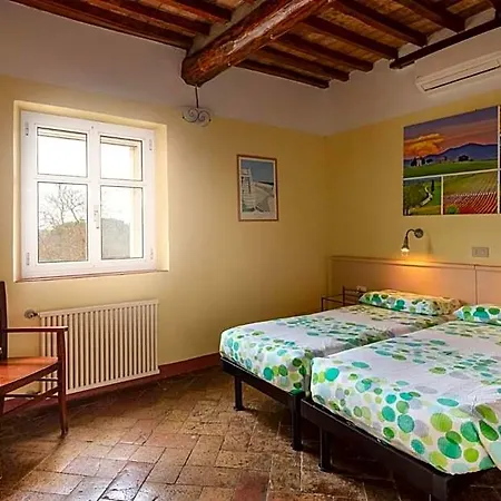 Szálloda Massa Vecchia 2*