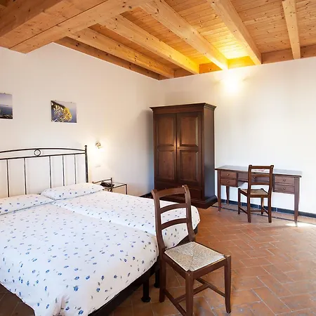 Massa Vecchia Hotel