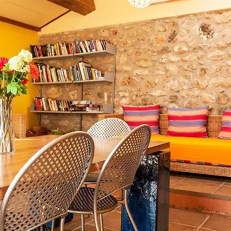 Hotell Massa Vecchia 2*